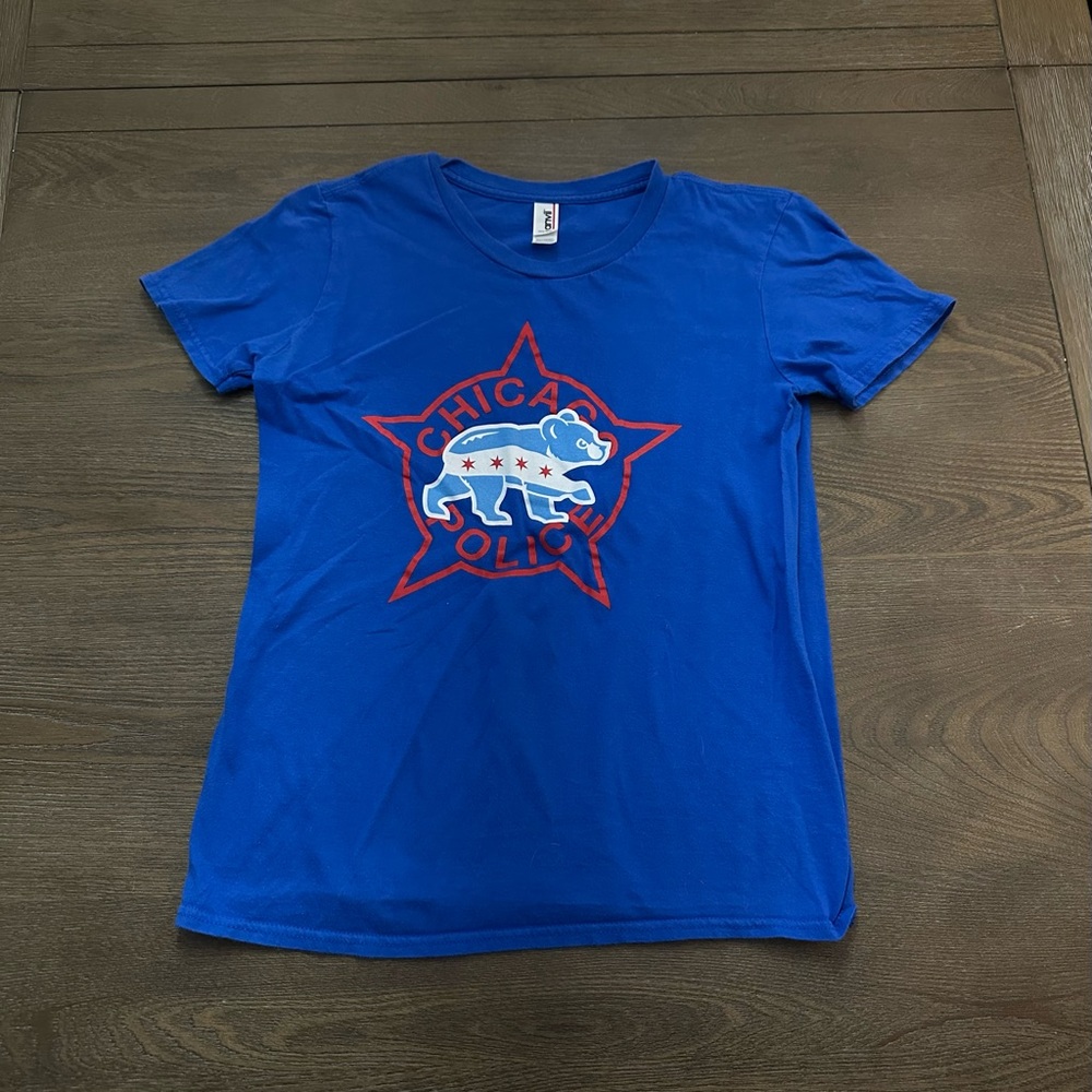 Chicago Police T-Shirt with Chicago Cubs bear size small